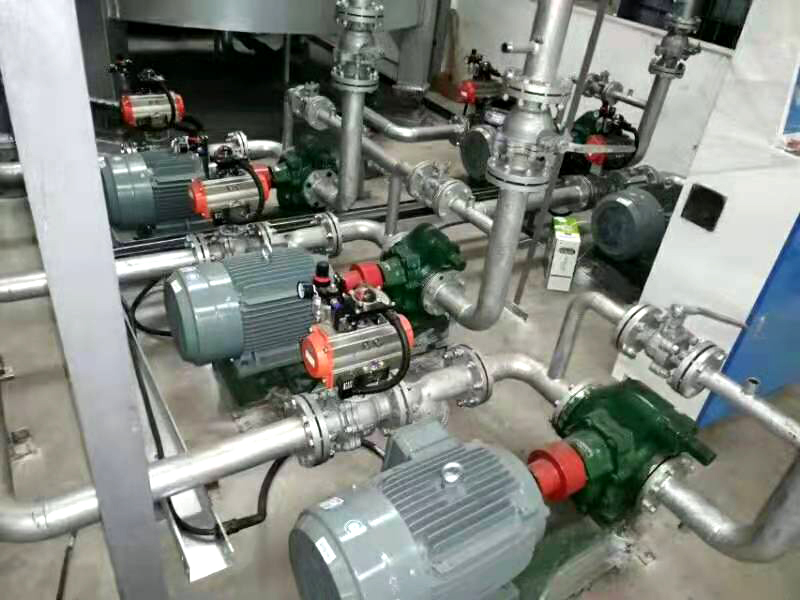 潤滑油調和釜循環泵及潤滑油成品泵選擇哪種齒輪泵好 潤滑油調和釜循環泵及潤滑油成品泵選擇哪種齒輪泵好