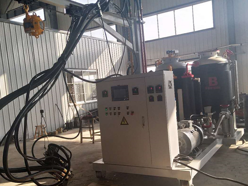 聚氨酯發泡機黑料與白料泵選擇遠東KCB83.3CL磁力齒輪泵 聚氨酯發泡機黑料與白料泵選擇遠東KCB83.3CL磁力齒輪泵